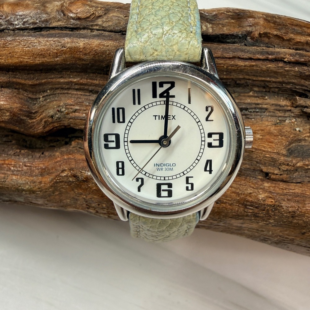 Timex Indiglo Womens Watch Silver Tone Sage Green Leather Strap WR 30M Working